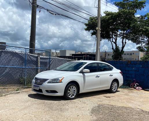 NISSAN SENTRA 2.0 SV 16V FLEX 4P AUTOMÁTICO NISSAN SENTRA 2.0 SV 16V FLEX 4P AUTOMÁTICO
